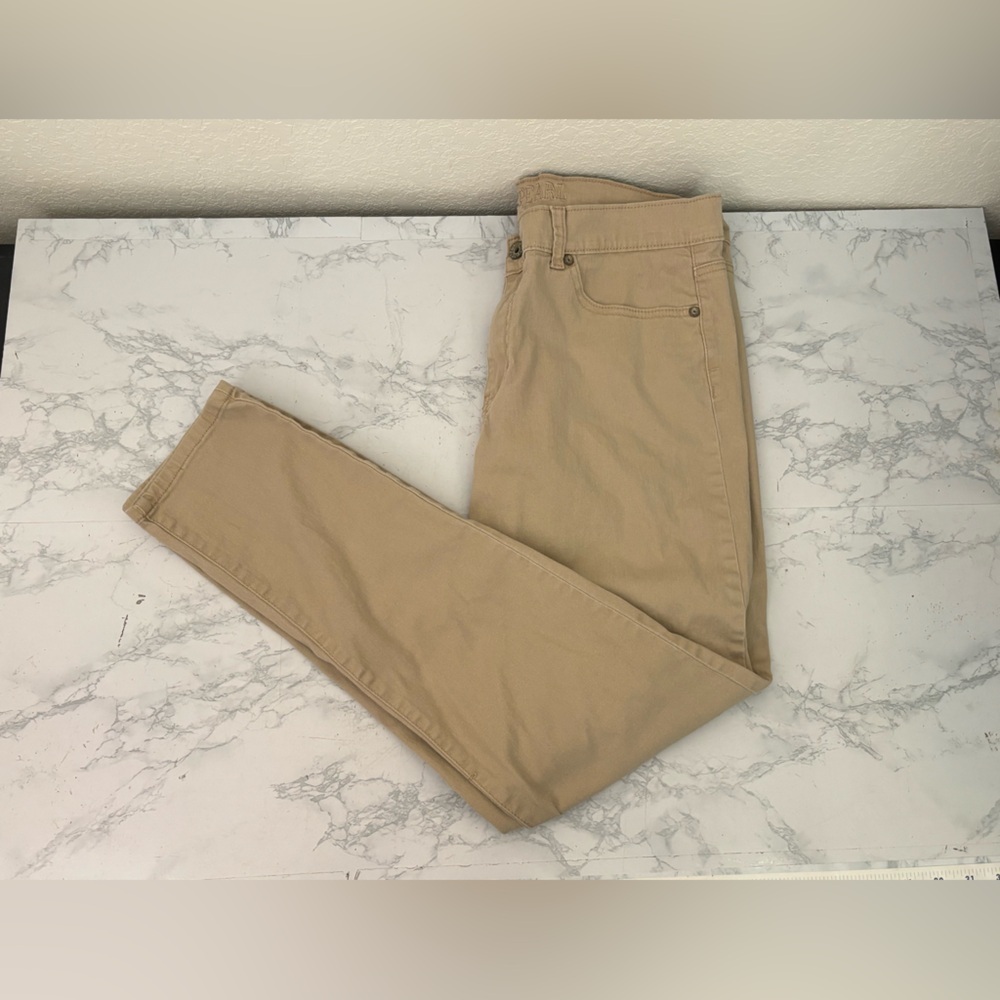 Blue Pearl Tan Chino Pants Women’s 14 Straight Skinny Leg Stretch​​